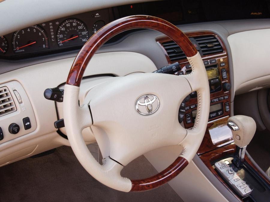  Toyota Avalon 2003 года  (фото 7 из 20)